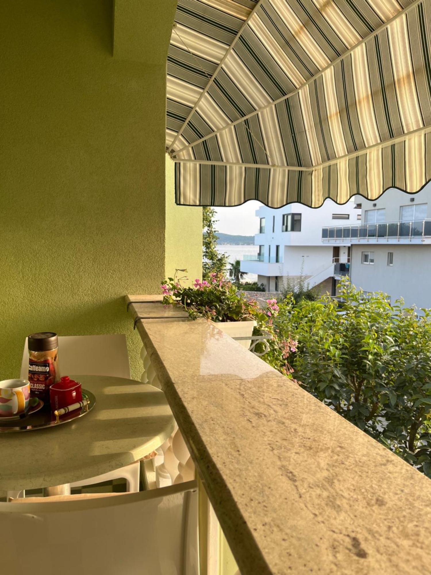 Apartman Adrijan Sukosan Ngoại thất bức ảnh