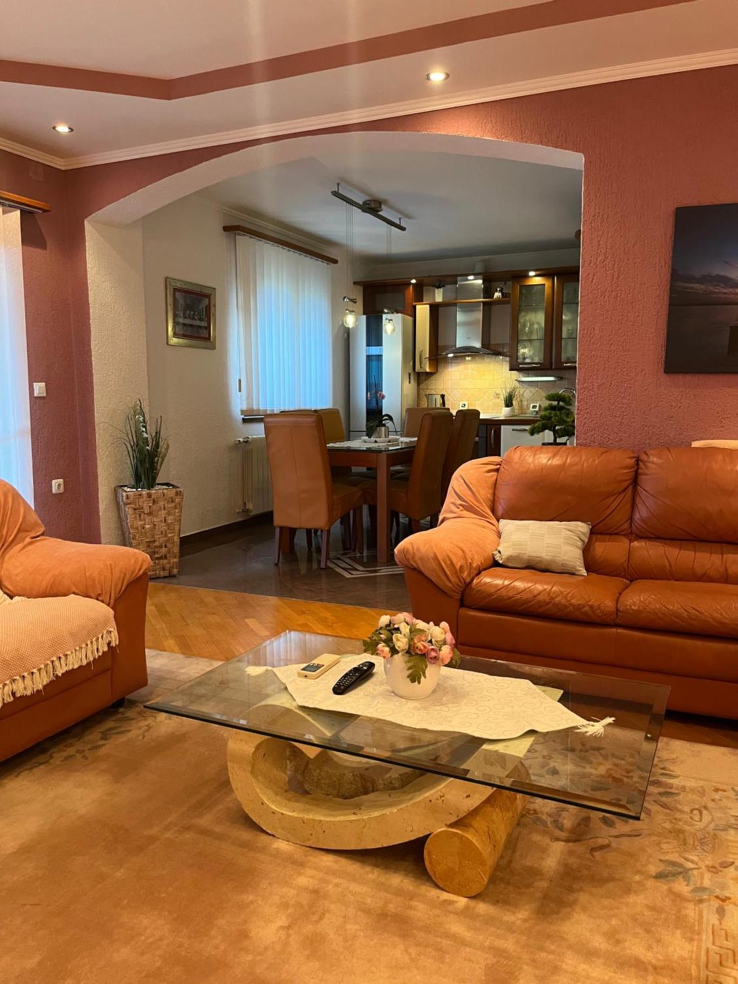 Apartman Adrijan Sukosan Ngoại thất bức ảnh